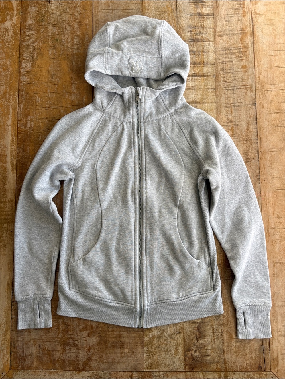 Lululemon Women’s Scuba Hoodie size 8